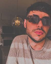 David Parrella's Instagram, Twitter & Facebook