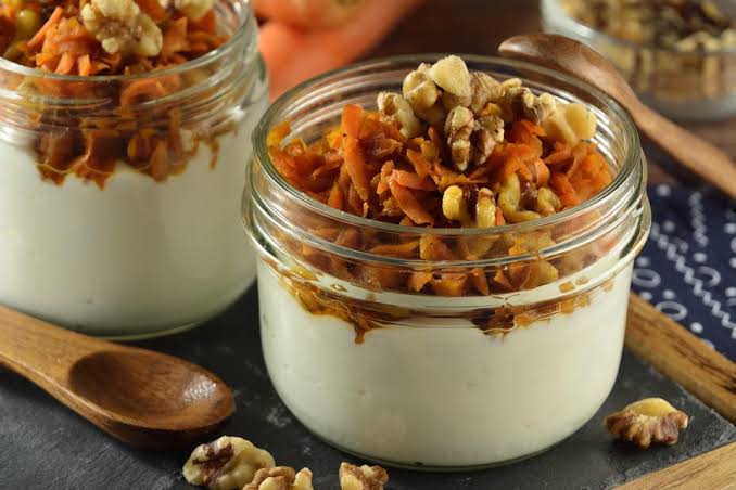 Yogurt with Walnuts