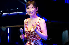 Billboard Live TOKYO【ビルボードライブ東京】 on X: 【Live Photo】先日開催された「柴田淳 Billboard  Live 2022」公演のライブ写真が到着📸 デビュー20周年を経てさらに深化を続ける彼女が、色褪せない名曲の数々を披露し、会場を魅了しました。  明日1031は横浜公演 ...