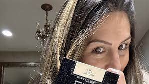 Amazon.com : Maybelline Fit Me Loose Setting Powder, Face Powder and  Finishing Makeup, Light, 1 Count : Beauty & Personal Care