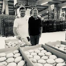 Schrollback & DAS "novum" profilja