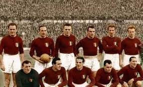 Клинт иствуд, би ванг, кристофер карли и др. Grande Torino 4 Mai 1949 Die Superga Tragodie Mit Video