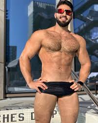 Vídeo: JEFFERSON FERREIRA mostrou a MALA VOLUMOSA no instagram – PRIVE GAYS  - Vídeos Porno | Amador | Downloads