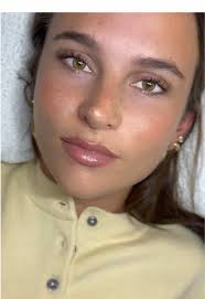 Explore Brown ‘Iris’ Lash Transformations for Evie