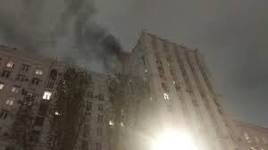 Пожар в москве — свежие новости к этому часу. V Centre Moskvy Proizoshyol Pozhar Na Kryshe 14 Etazhnogo Zdaniya Ia Regnum