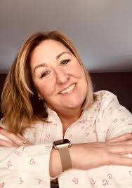 Heather Riehl's Instagram, Twitter & Facebook