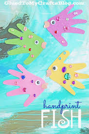Handprint Fish Puppets Kid Craft Idea For Summer Toddler Art Projects Summer Preschool Crafts Summer Arts And Crafts