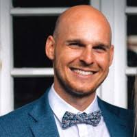 40+ Profile mit dem Suchbegriff „Bross“