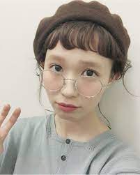 12 9 tys otmetok nravitsya 38 kommentariev しばさき 柴田紗希 shibasaaki v instagram 眼鏡とニットのカラーが一緒 ぶい フラワーズのえみちゃんに聞いて 見つけた slow daikany しばさき カラー ヘアカラー