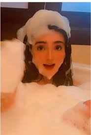 Todo sobre Elaine en La Casa de los Famosos México