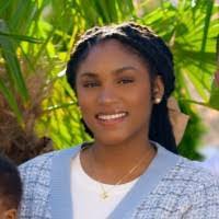 Alana Morris's Instagram, Twitter & Facebook