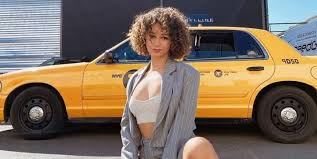 Lena Situations In The Famous Miss France General Culture Quiz Inspired Traveler