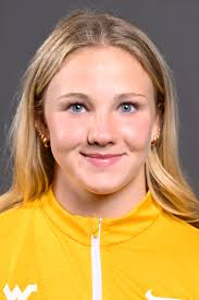 Brooke Irwin's Instagram, Twitter & Facebook