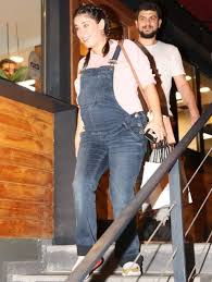 صور جديدة لـ هازال كايا تكشف حقيقة إنجابها لطفلها الأول turkish women beautiful kaya turkish fashion