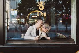 Love This Cozy Fall Engagement Photo That Tim Waters Photography Captured Of Us At The Honeymoon Engagement Photos Fall Engagement Photos Engagement Photoshoot