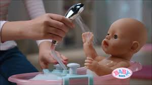 Having baby relax in lukewarm water for 15 minutes can bring down your child's fever (never leave a young child unsupervised). Smyths Toys Baby Born Interactive Bathtub With Foam Youtube