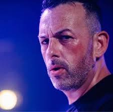 Happy 41st birthday to me 🫣 Swipe to see how happy I am with that 😂