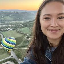 Emily Foo (emilyyfoo)