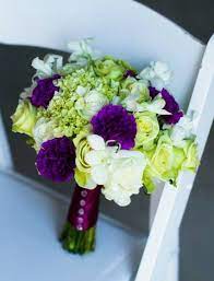 Wholesale flowers online for diy weddings and bulk flowers for special events. Pozytywne Inspiracje Slubne Purple Wedding Bouquets Purple And Green Wedding Purple Bridal Bouquet