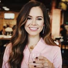 Allison Ferrell's Instagram, Twitter & Facebook