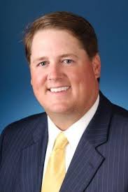 Guest column: Lessons from some of college football's best and worst  programs