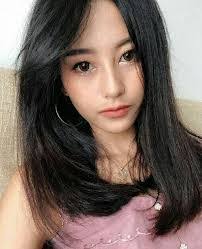 Lala Bell's Instagram, Twitter & Facebook