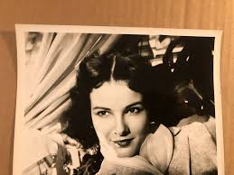 Janice Rule Very Rare Very Early Autographed 8/10 Photo 50s Swimmer  Twilight