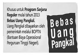 Respon yang diharapkan adalah tindakan masyarakat untuk melakukan penghematan terhadap air ketika sedang mencuci pakaian. Contoh Soal Teks Iklan Slogan Poster Kelas Viii Pelajaran Bahasa Indonesia Di Jari Kamu