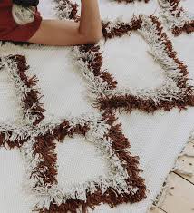 Teppich flach gewebt baumwolle ~ kattrup teppich flach gewebt handgewebt von talentierten. Teppiche Aus Recycelter Baumwolle Von Saana Ja Olli Besonderk