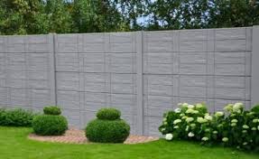 Hergo Betons Hergo Betons Construction Vente Et Pose De Clotures En Beton Ou Acier Hautrage Belgique Interlocking Pavers Outdoor Decor Compound Wall
