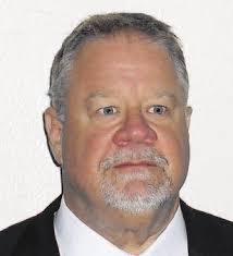 Dwight Thayer's Instagram, Twitter & Facebook