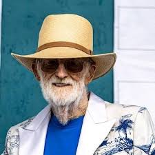 Monday international