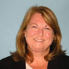 Kimberly Lasley's Instagram, Twitter & Facebook