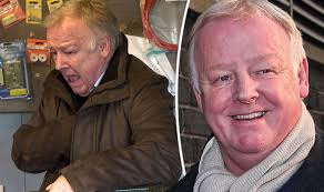 Les Dennis confirms new Coronation Street contract despite hiatus