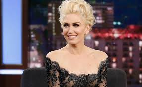 She's been a vegetarian for most of her life and she's trying to get blake shelton to follow suit. Gwen Stefani Without Makeup Is Somewhat Unrecognizable But Let S Give Her A Break The Gallery