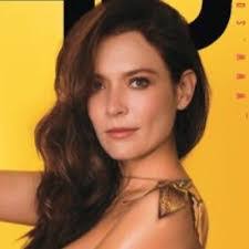 Acevedo Carolina's Instagram, Twitter & Facebook