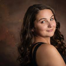 Hallie came to get her grad photos taken but we made it a family affair and  were able to get everybody in the picture. I will show you those later but  these