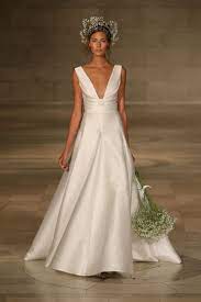Bridal Week Reem Acra Fall Winter 2018 Collection Makes Our Dreams Come True Wedding Dresses Bridal Style Sophisticated Wedding Dresses