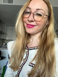 Herbal wellness guidance available with experienced guide