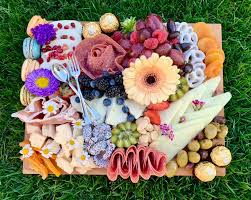 Simply Charcuterie LV