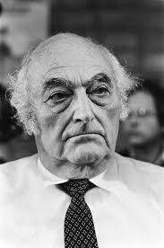 File:Europese conferentie van schrijvers Haagse Treffen in Kurhaus te  Scheveningen…, Bestanddeelnr 932-1800.jpg