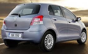 Pregunta en tu distribuidor toyota por la disponibilidad de combinaciones de color interior con exterior para cada versión. Toyota Yaris 5p 1 0 Vvt I Live 2011 2011 Precio Y Ficha Tecnica Km77 Com