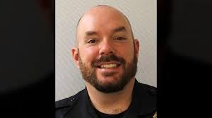 Capitol police officer killed in car attack to lie in honor in U.S. Capitol  Rotunda