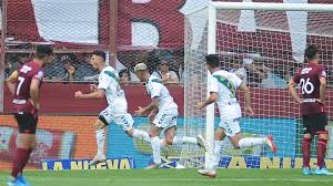 Banfield vs lanús h2h goals. Banfield Le Gano El Clasico Del Sur Como Visitante Al Puntero Lanus Infobae
