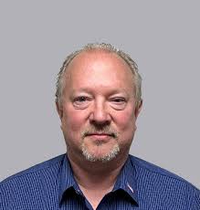 Kris Seals's Instagram, Twitter & Facebook