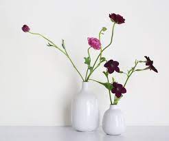 P Introducing A New Color Palette For Heath Vases Our Single Stem Vase Is Stunning With Or Without Flowers Displayed As A Fami Vase Bud Vases Heath Ceramics