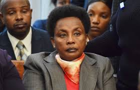 Yargıç philomena mbete mwilu'nun uzun hukuk kariyeri 35 yılı aşkın bir süredir. Deputy Cj Philomena Mwilu To Know Her Fate As Court Makes Ruling In Graft Case