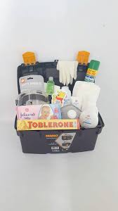 New Daddy Survival Tool Kit For New Daddiesbaby By Ssnappycakes Daddy Baby Shower Gift Daddy Baby Shower Baby Shower Gifts