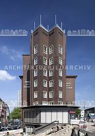 Seit vielen jahren werden im haus der technik strahlenschutzkurse zum kenntniserwerb für medizinisches assistenzpersonal erfolgreich durchgeführt. Haus Der Technik Essen Architektur Bildarchiv