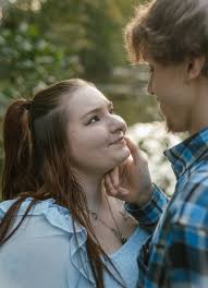 Love is in the air 💙🩷💙🩷Congratulations to Lucy and Nathan who just got  engaged ❤️ Wishing you love and happiness always!